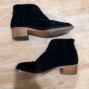 Soludos Venetian Bootie